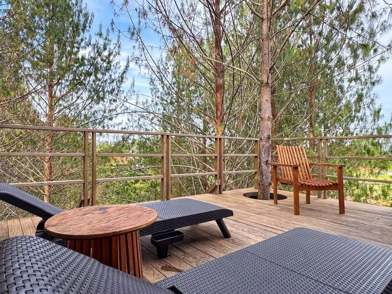 Cabin • Jacuzzi + Lakefront + Forest - Image 52