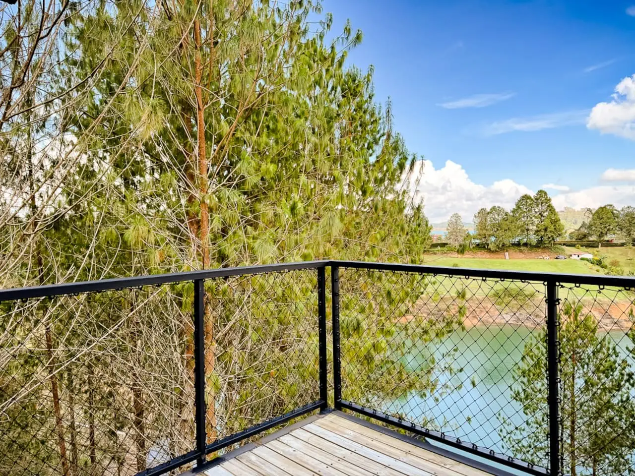 Cabin • Jacuzzi + Lakefront + Forest - Image 12