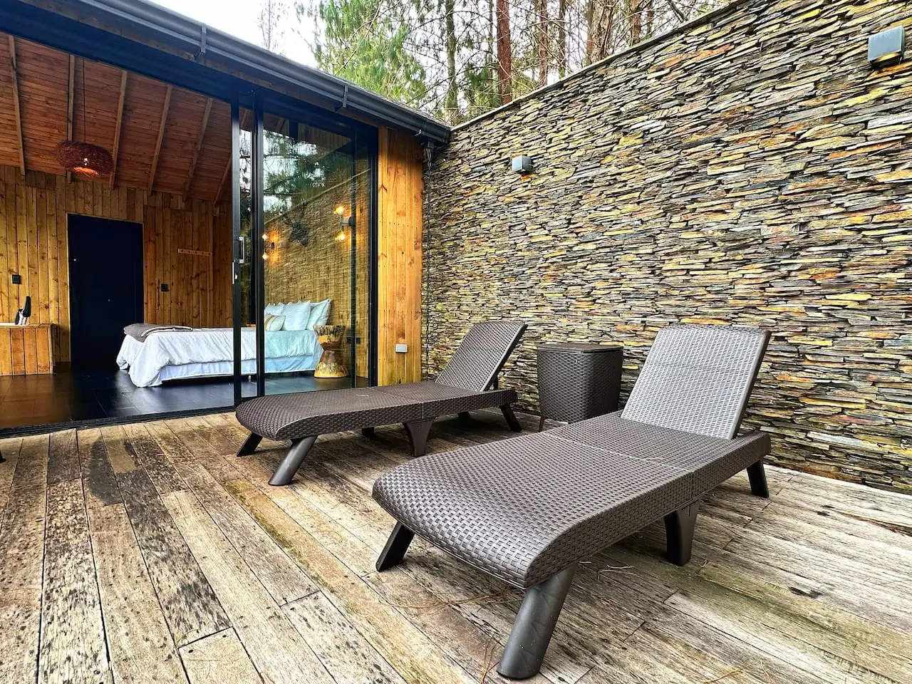Cabin • Jacuzzi + Reservoir front - Image 47