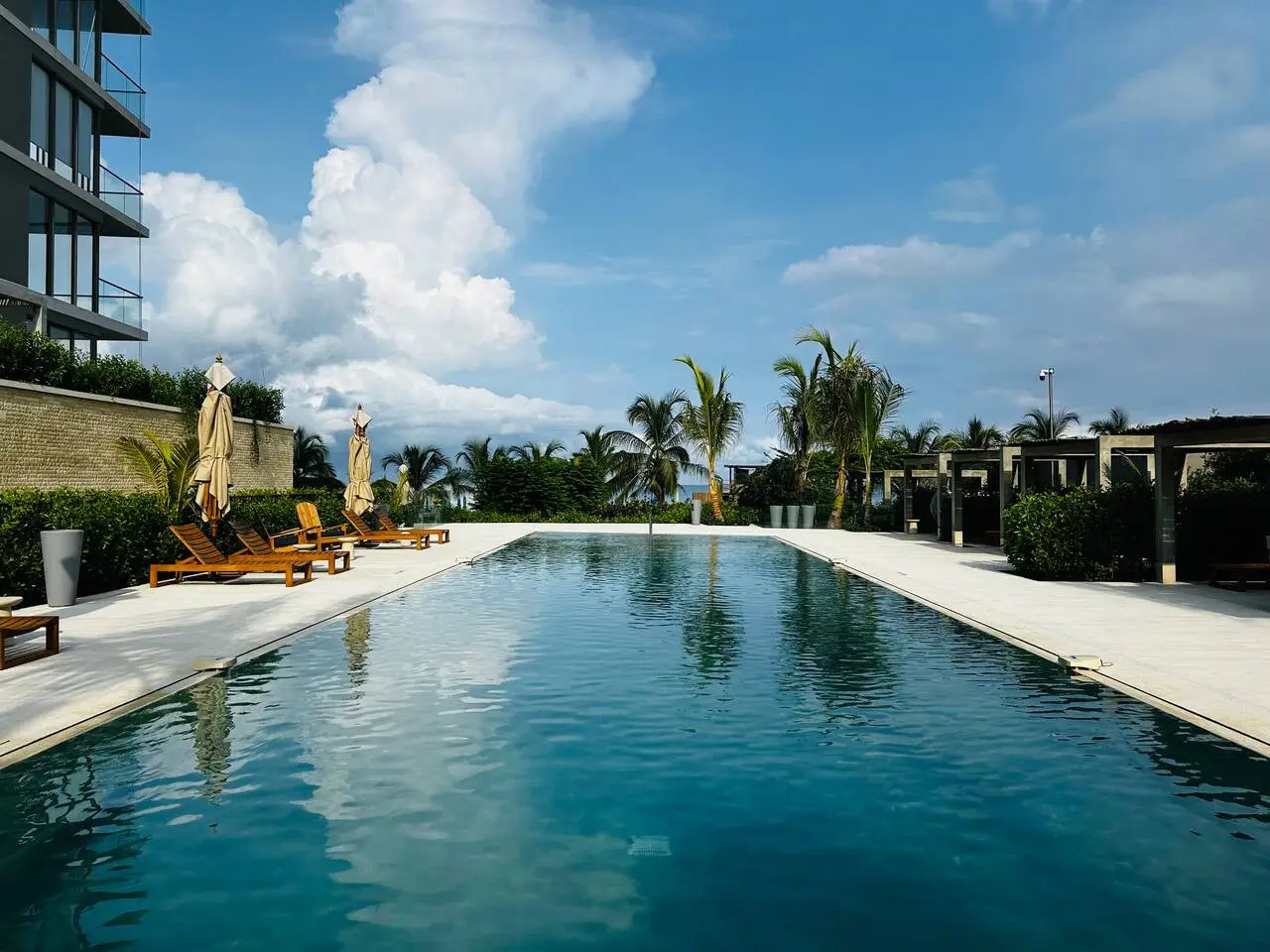 Spectacular Beach front Apartment! - Image 46