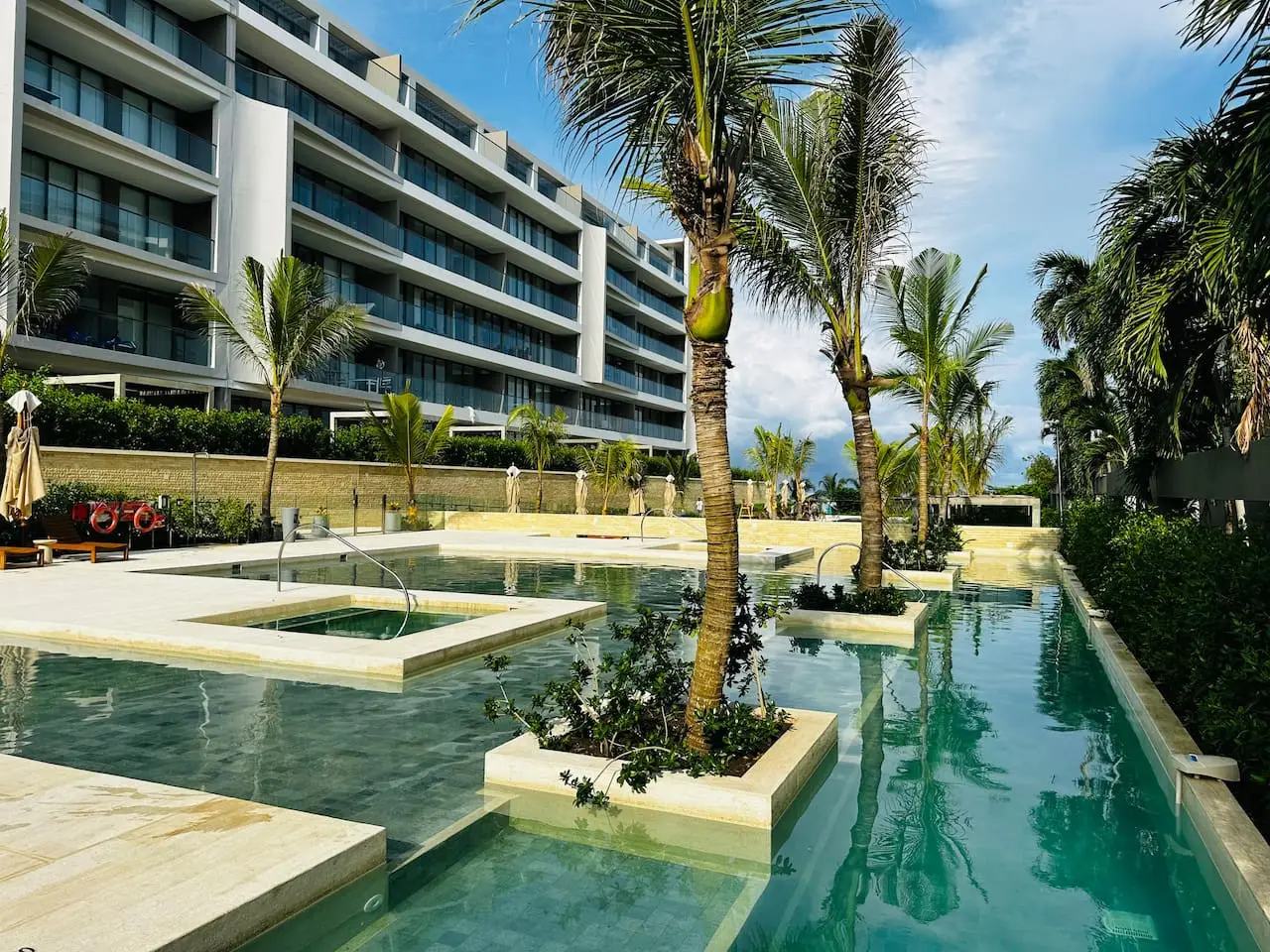 Spectacular Beach front Apartment! - Image 30