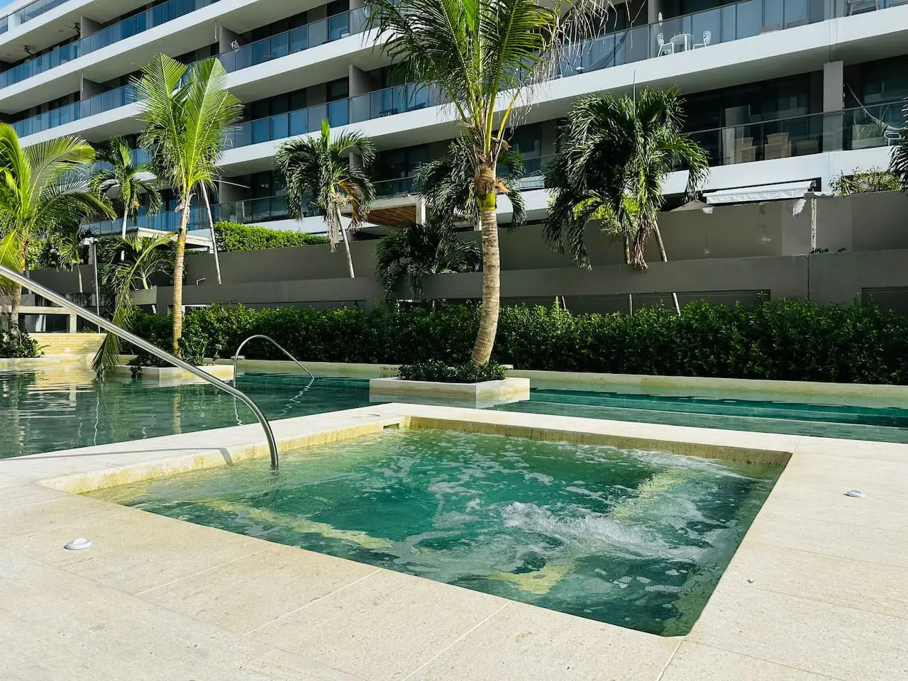 Spectacular Beach front Apartment! - Image 68