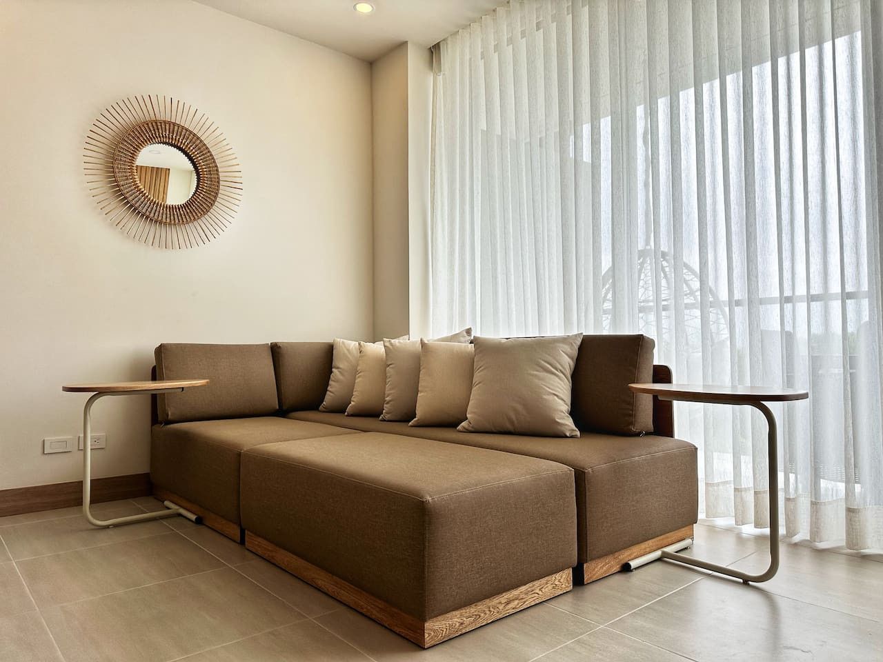 Spectacular Beach front Apartment! - Image 8