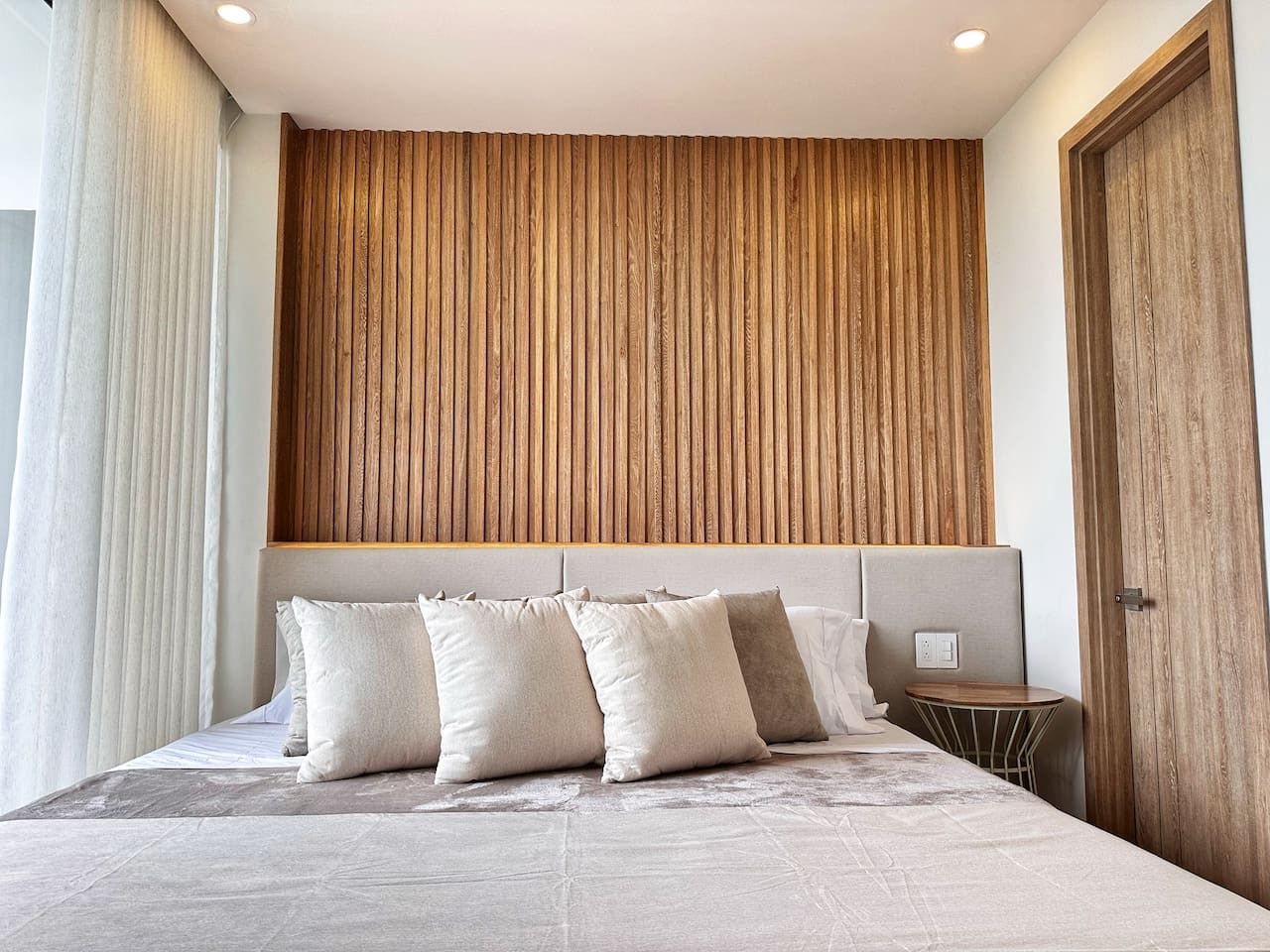 Spectacular Beach front Apartment! - Image 4