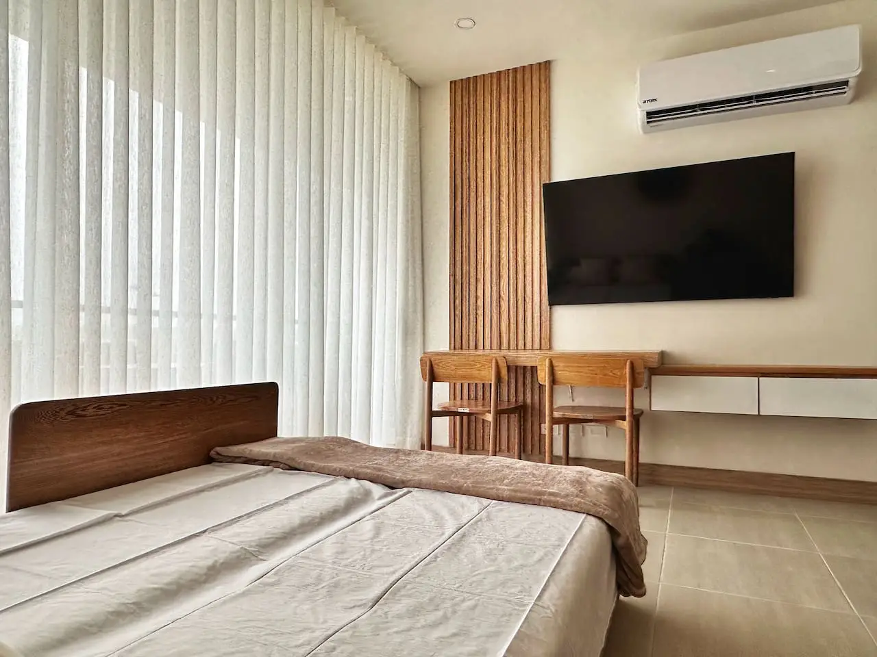 Spectacular Beach front Apartment! - Image 18