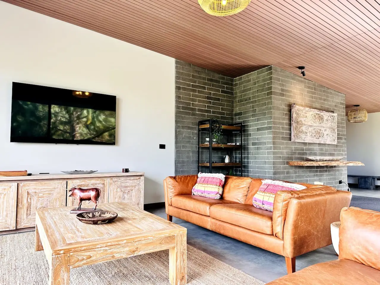 Exclusive Villa • Lake View + Forest - Image 31