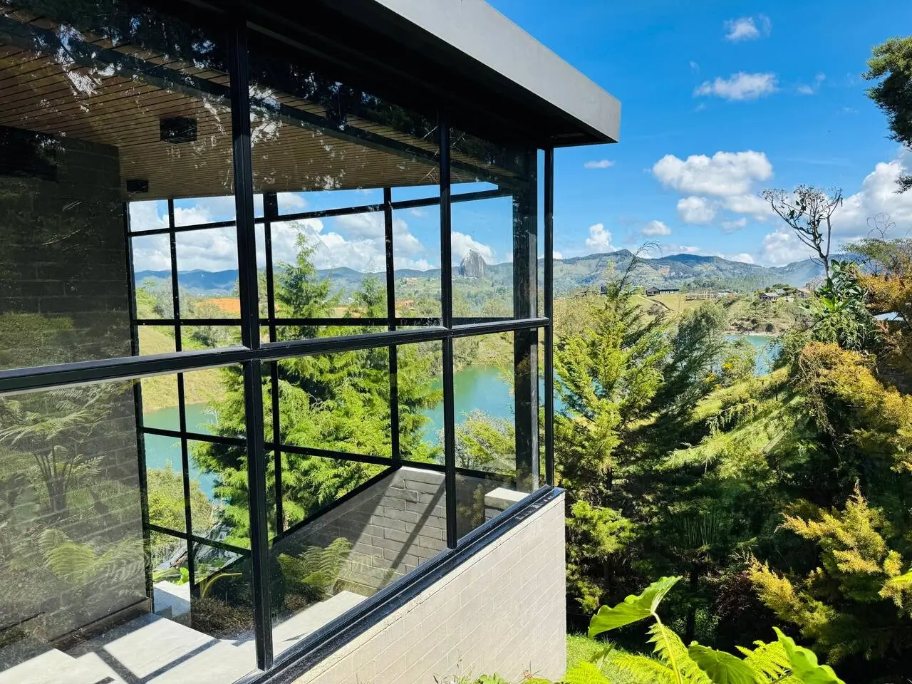 Exclusive Villa • Lake View + Forest - Image 35