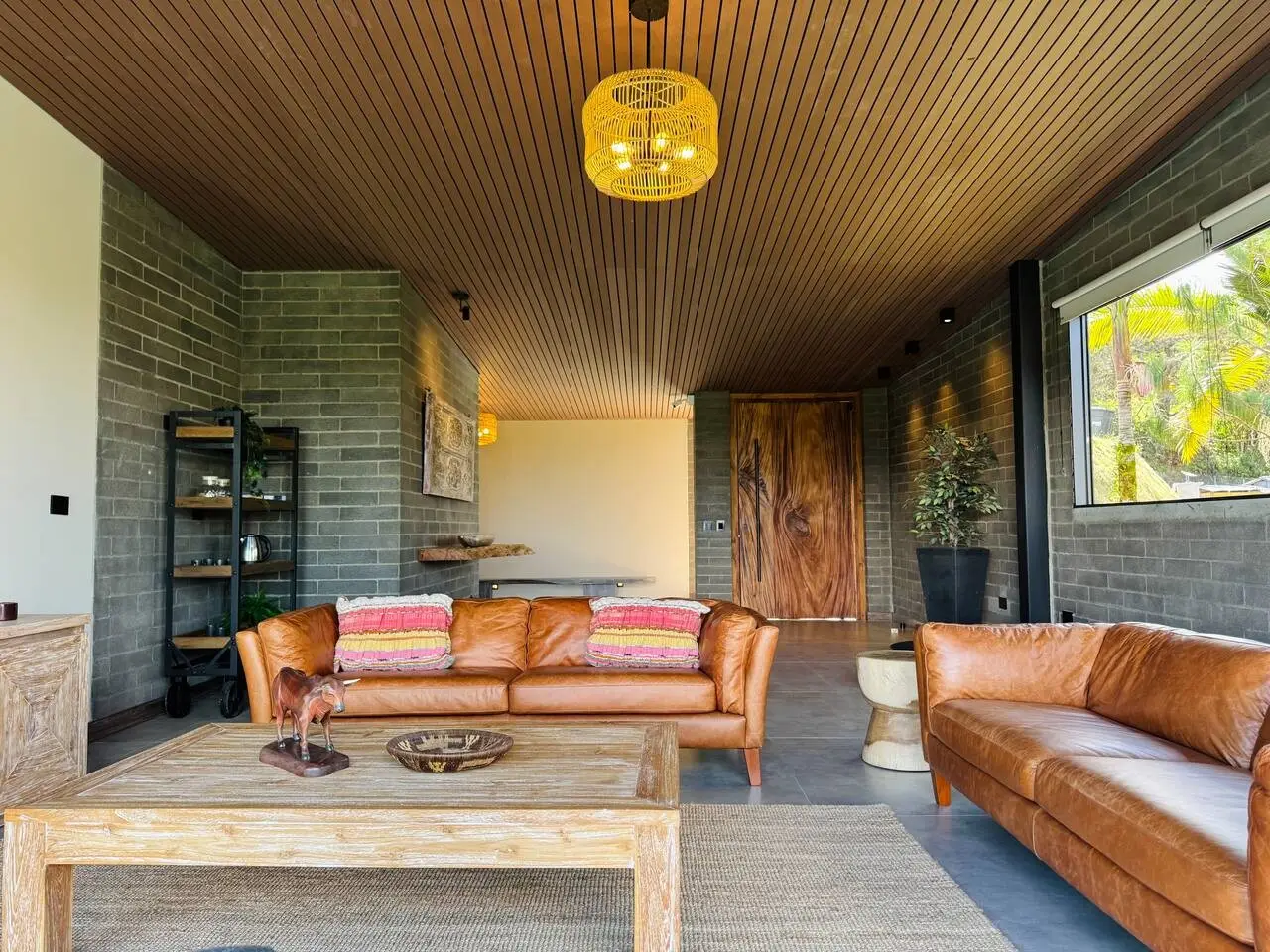 Exclusive Villa • Lake View + Forest - Image 3
