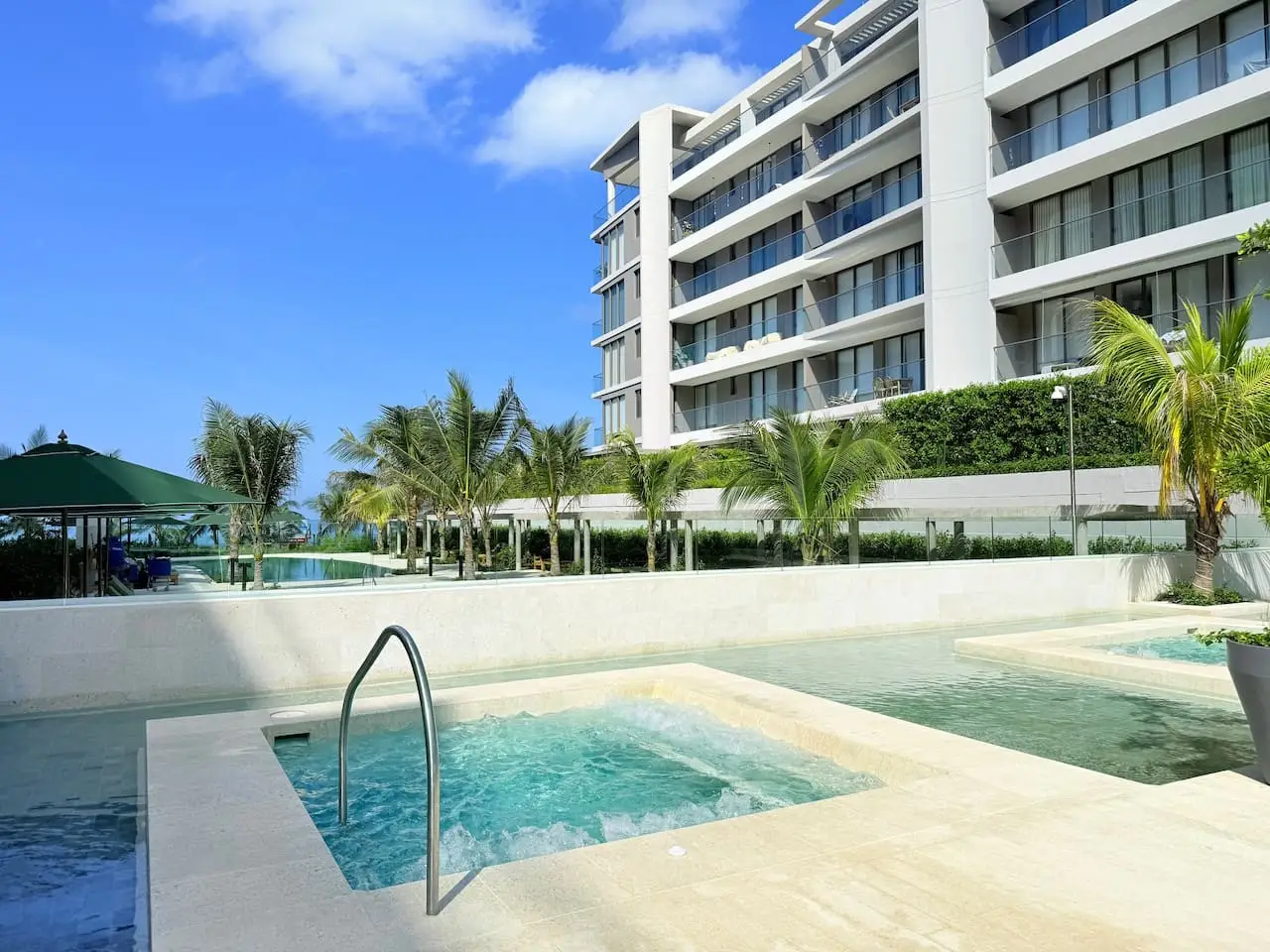 Magnificent Apartment + Beach + Jacuzzis! - Image 91