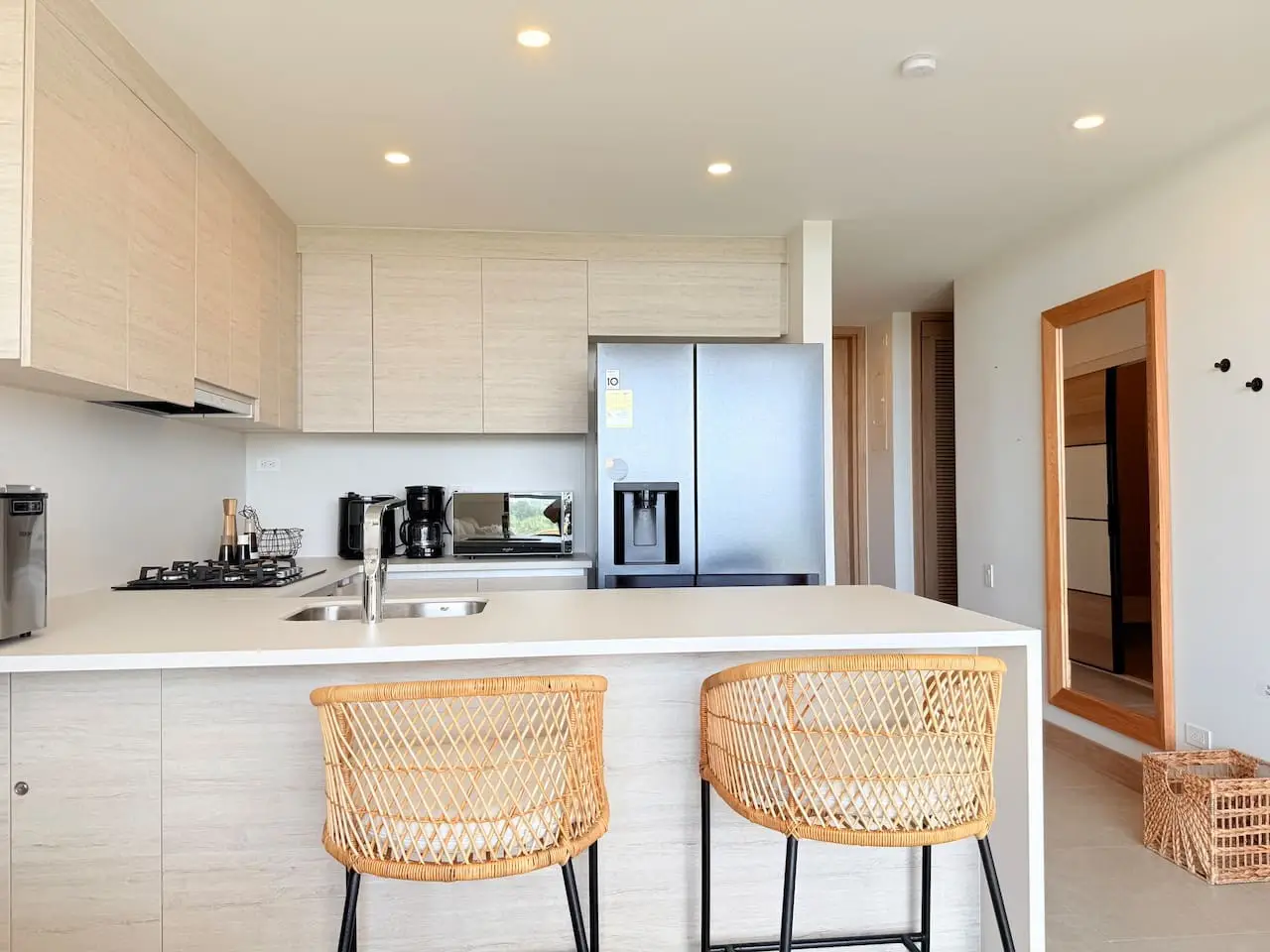 Magnificent Apartment + Beach + Jacuzzis! - Image 38