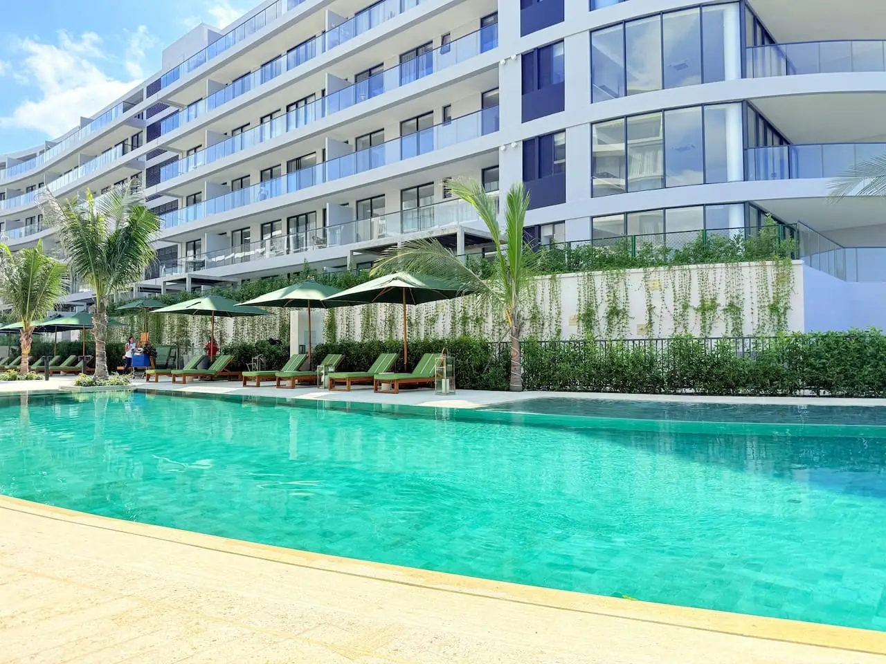 Magnificent Apartment + Beach + Jacuzzis! - Image 72