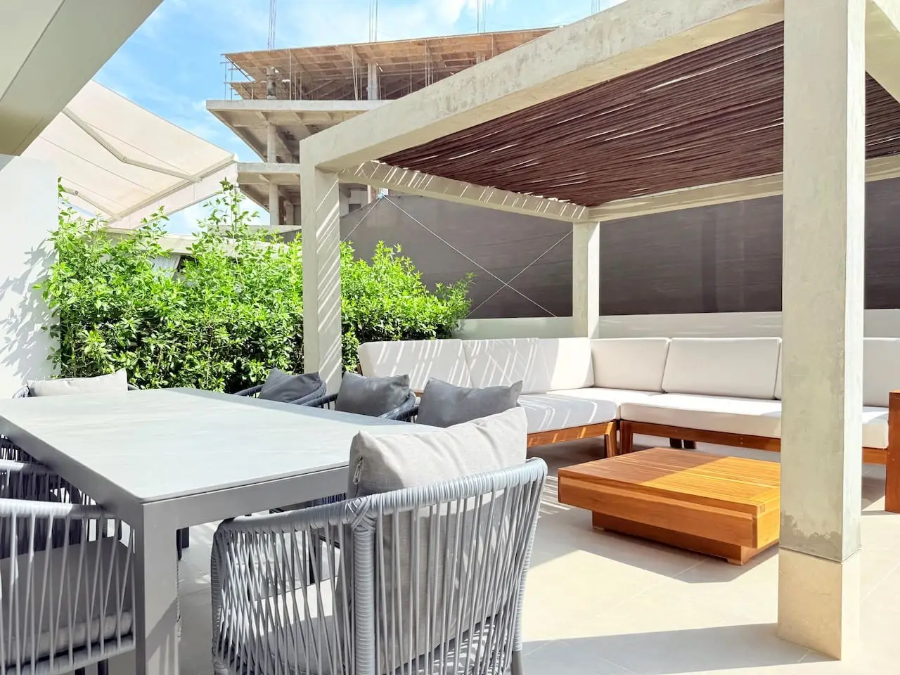 Exclusive Apartment | Private Pool | Beachfront - Image 53
