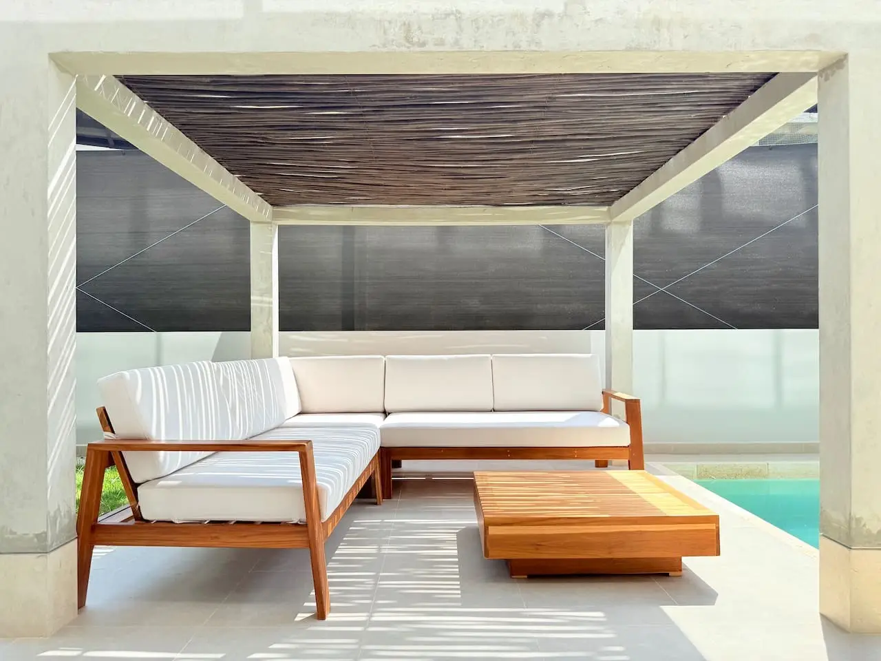 Exclusive Apartment | Private Pool | Beachfront - Image 38