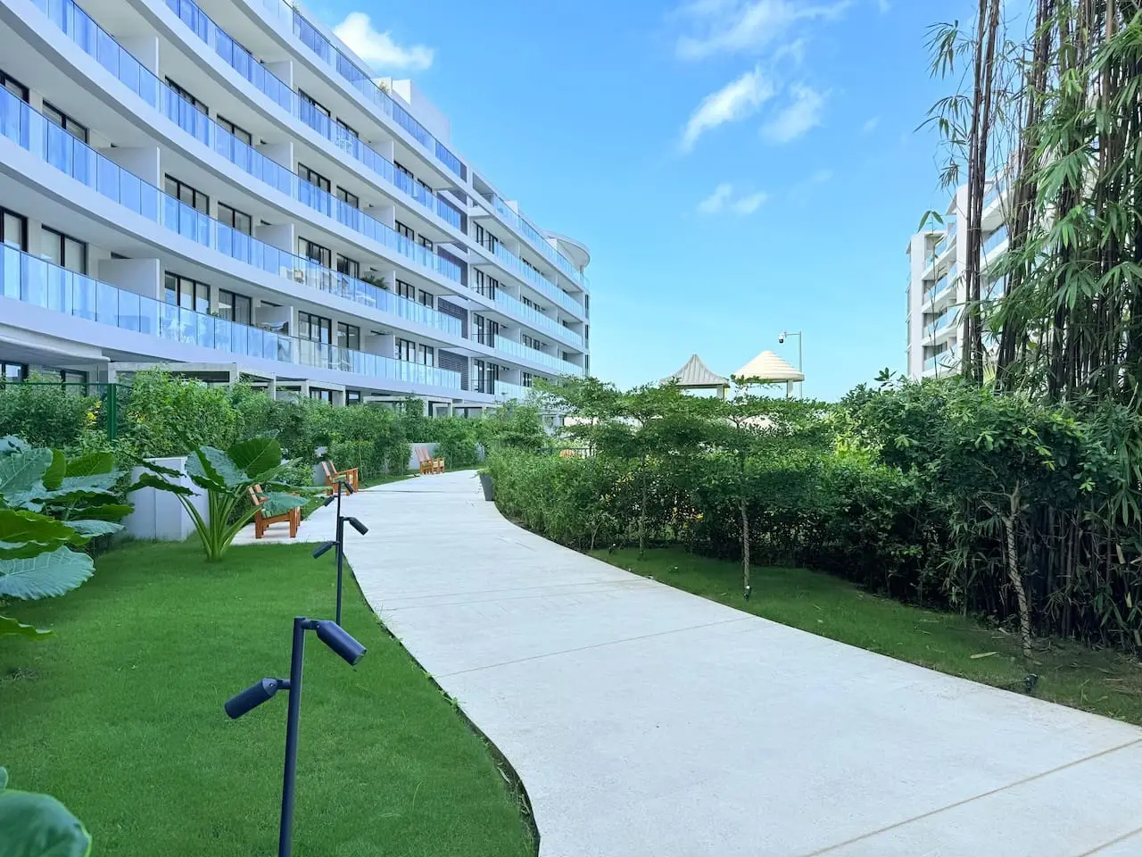 Exclusive Apartment | Private Pool | Beachfront - Image 73