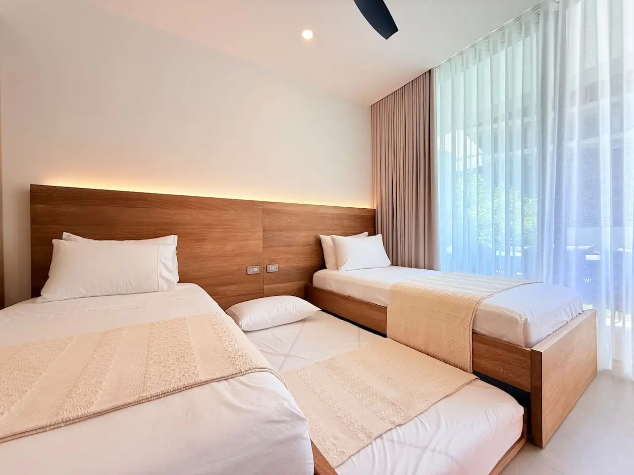 Exclusive Apartment | Private Pool | Beachfront - Image 22