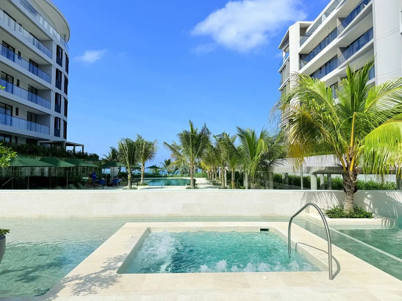 Beachfront Apartment | Private Pool | Morros Kai - Image 47