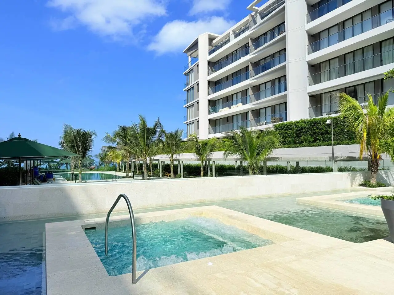 Beachfront Apartment | Private Pool | Morros Kai - Image 45