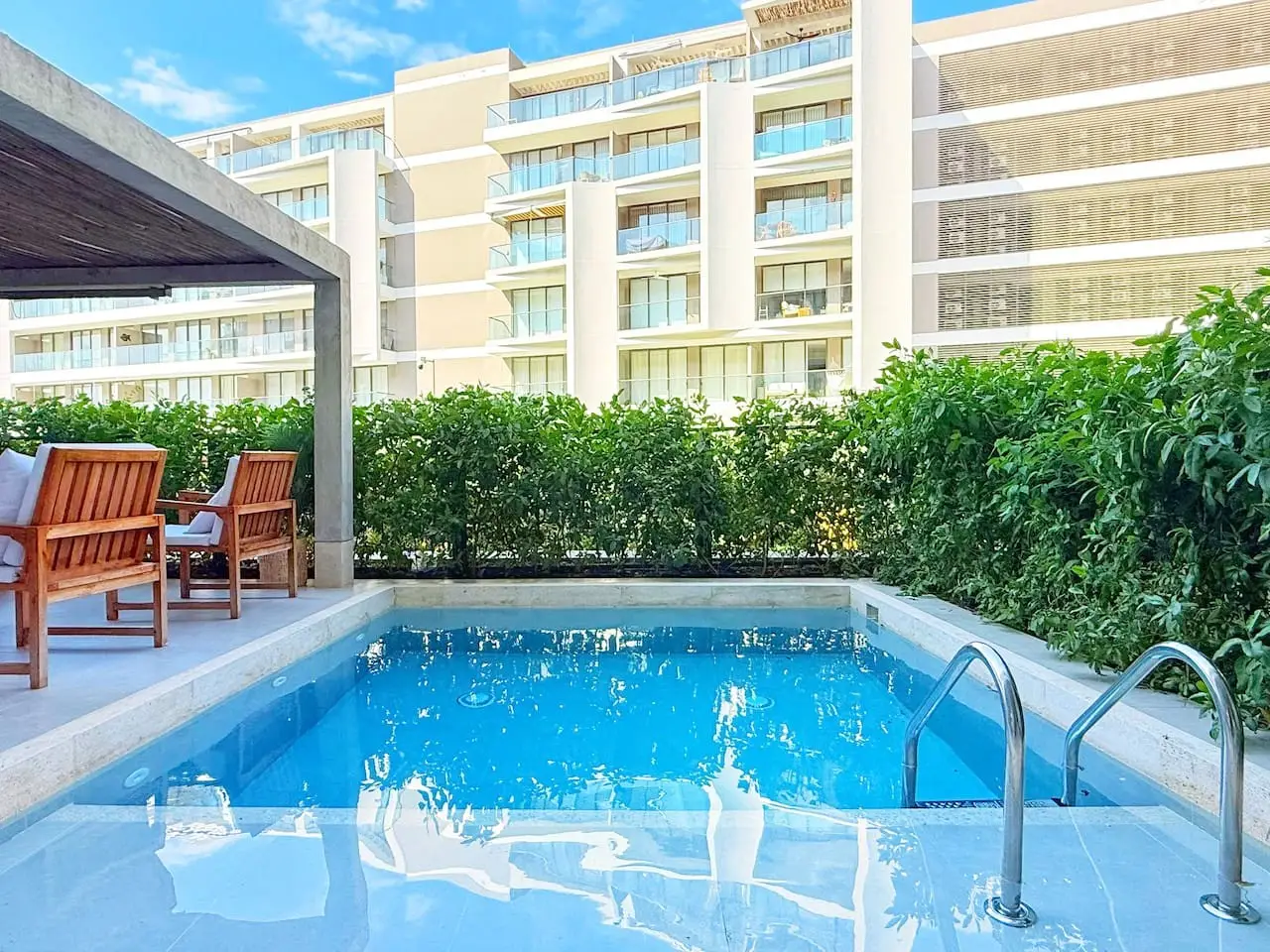 Beachfront Apartment | Private Pool | Morros Kai - Image 89