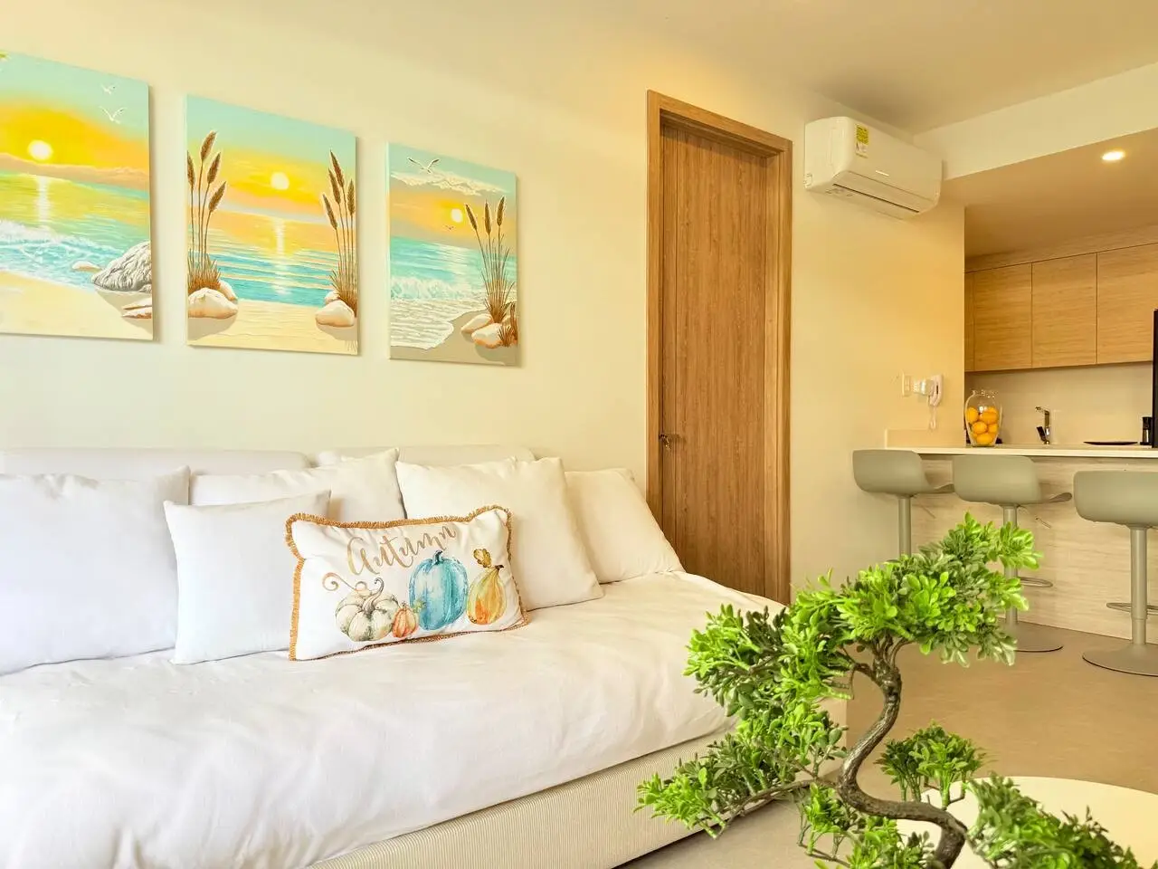 Beachfront Apartment | Private Pool | Morros Kai - Image 4