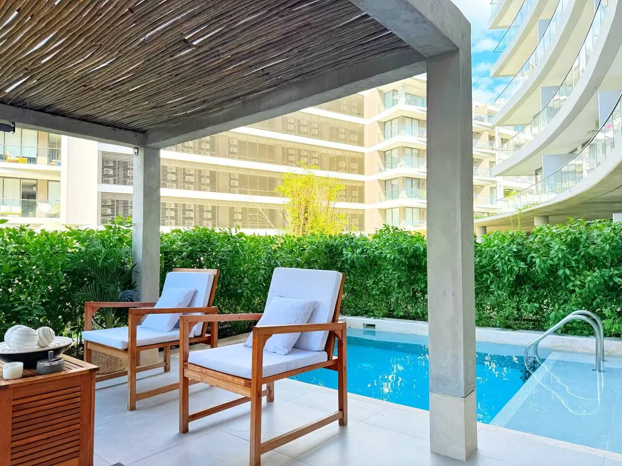 Beachfront Apartment | Private Pool | Morros Kai - Image 93