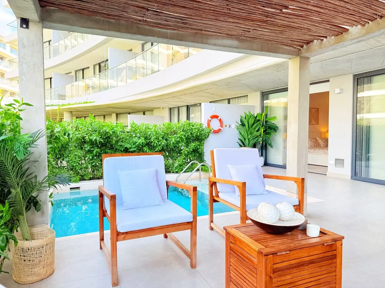 Beachfront Apartment | Private Pool | Morros Kai - Image 91