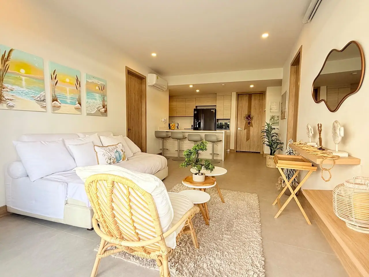 Beachfront Apartment | Private Pool | Morros Kai - Image 31