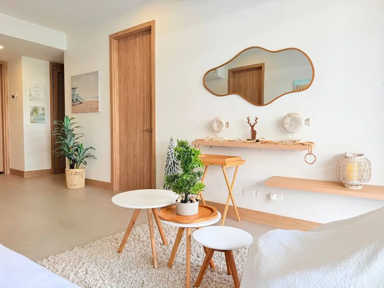 Beachfront Apartment | Private Pool | Morros Kai - Image 27