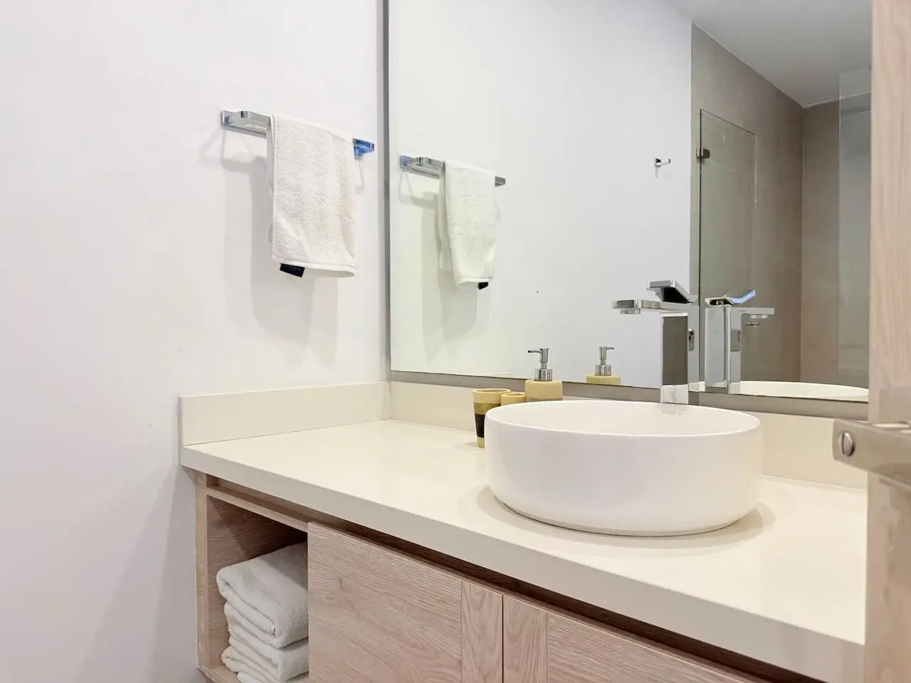 Modern Loft in Resort-Style Condo · Cartagena - Image 25