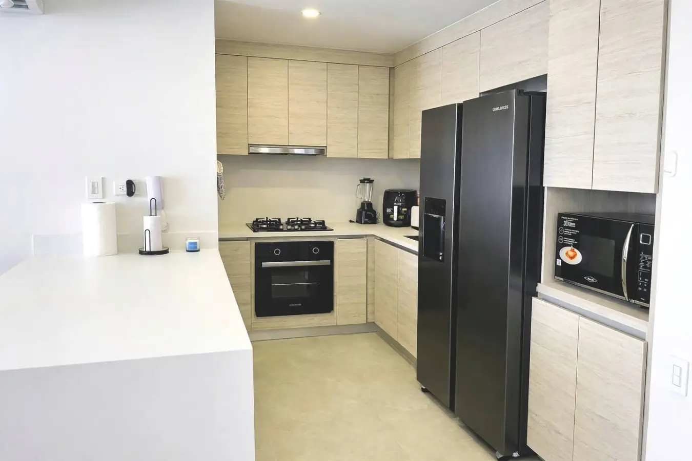 Exclusive Apartment | Endless Ocean Views - Image 14