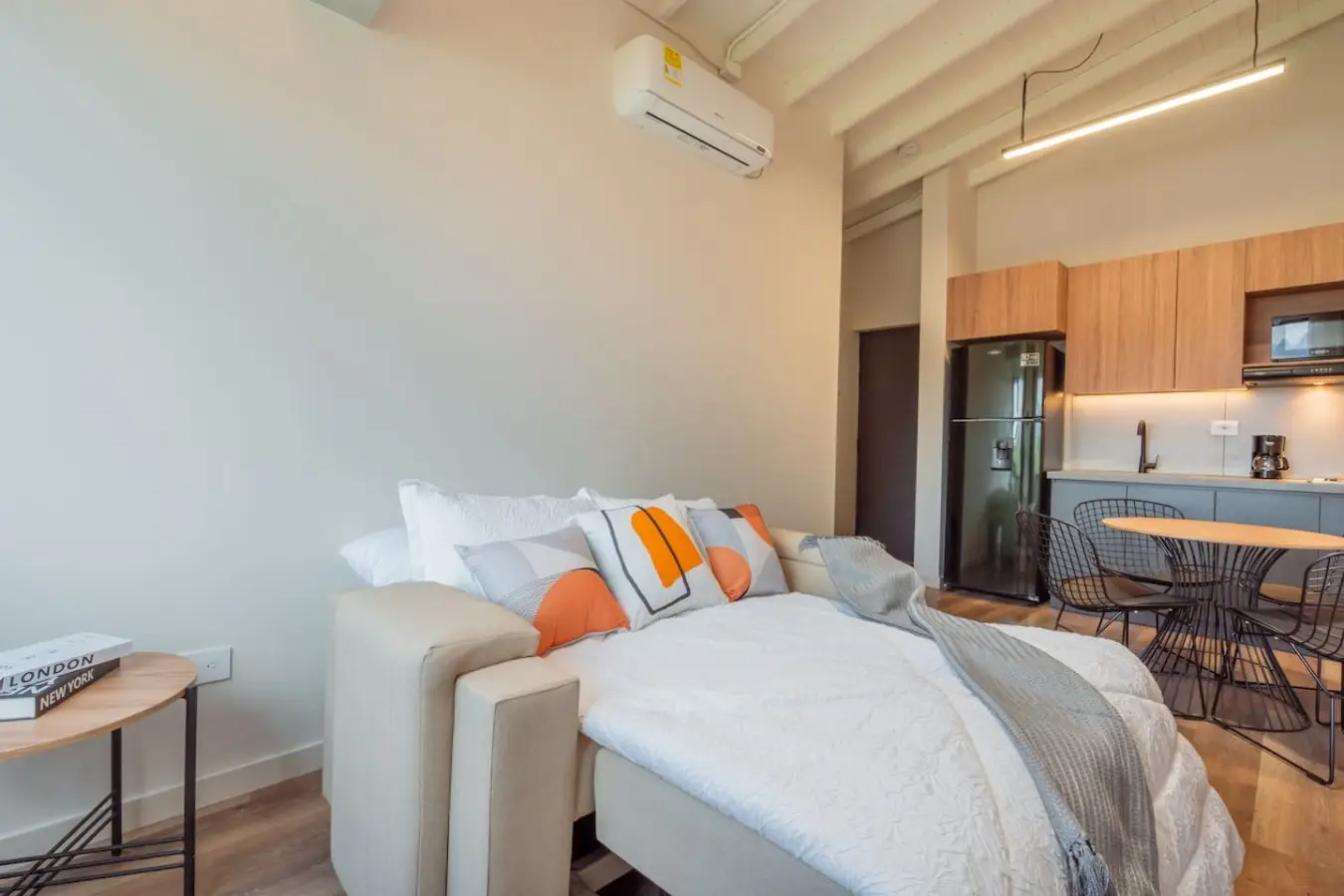 Private Suite Laureles | Arche Lofts - Image 10