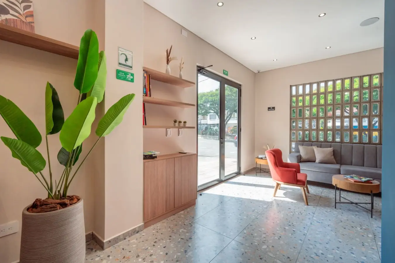 Executive loft with workspace | Arche Lofts - Image 16