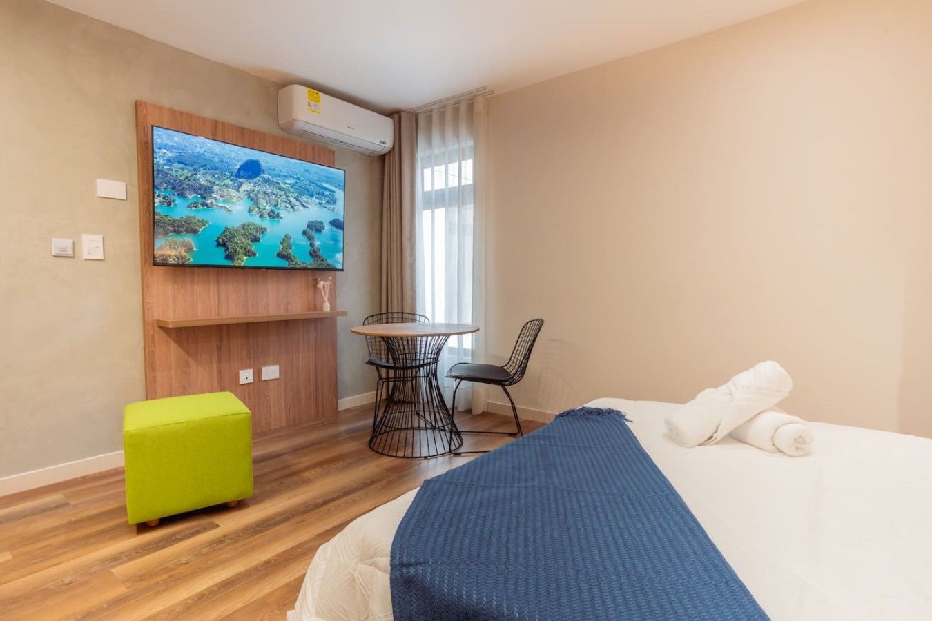 Loft with Designer Style in Laureles | Arche Lofts - Image 6