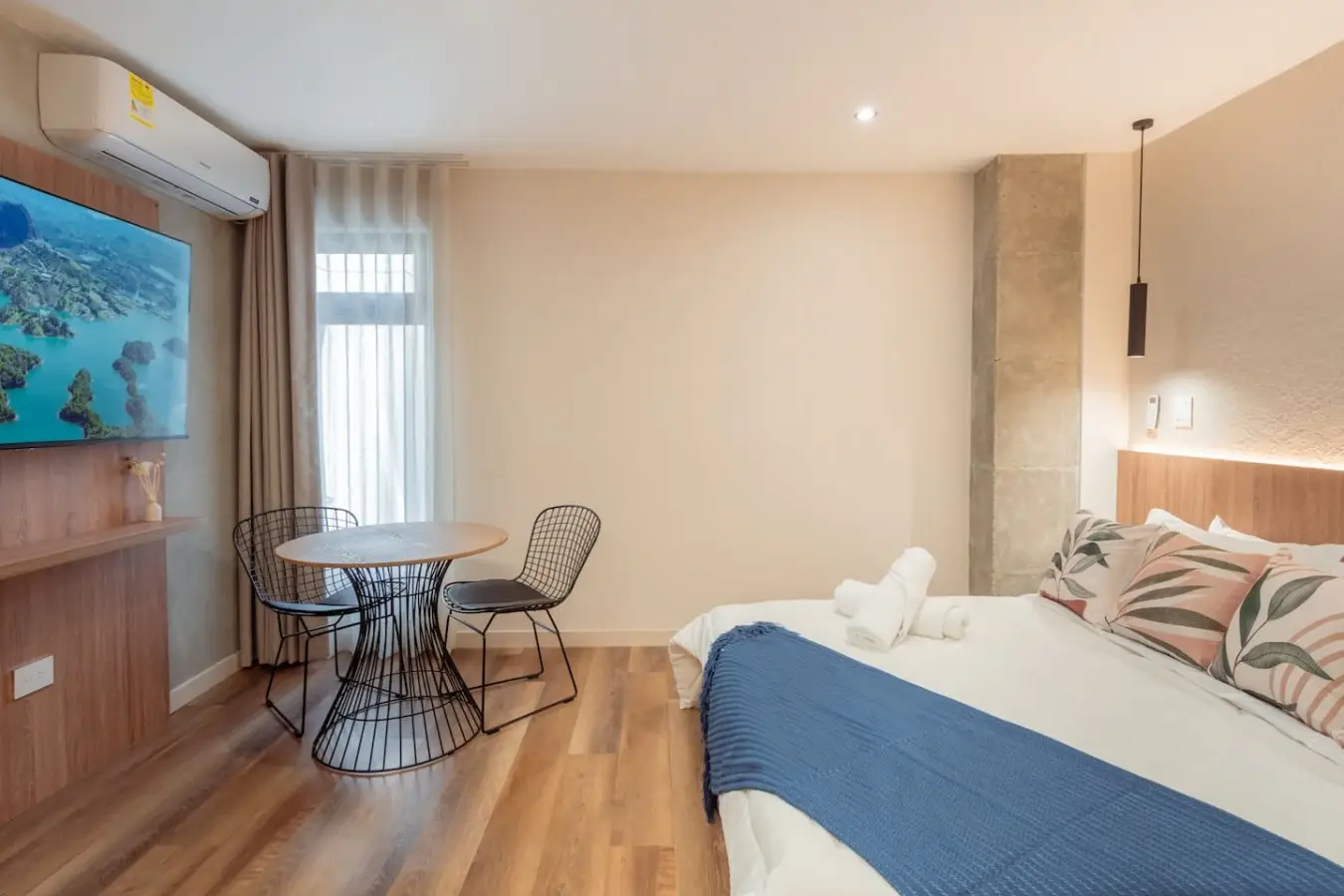 Loft with Designer Style in Laureles | Arche Lofts - Image 7