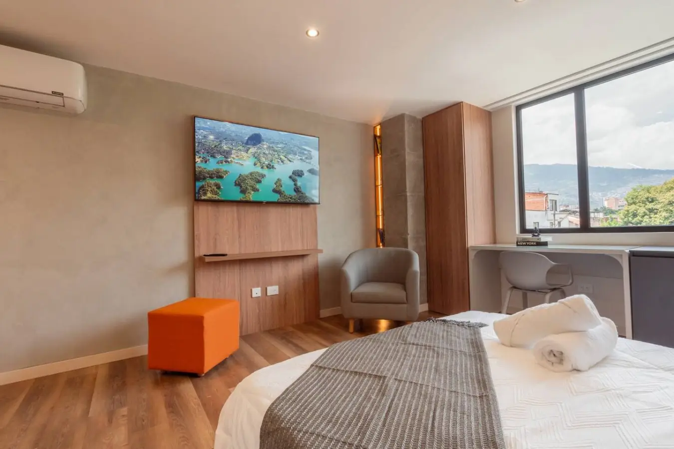Loft with workspace | Laureles | Arche Lofts - Image 5