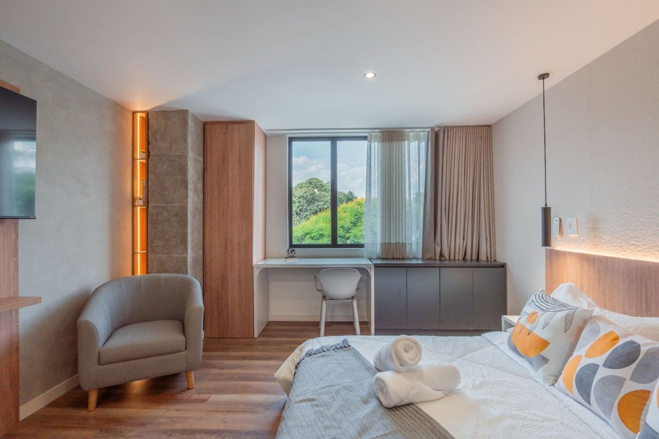 Modern Loft Prime Laureles Location | Arche Lofts - Image 5
