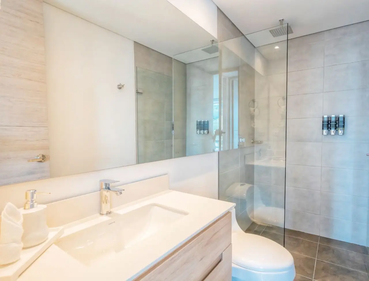 Premium Apartment | El Poblado | Skyline 27 - Image 25