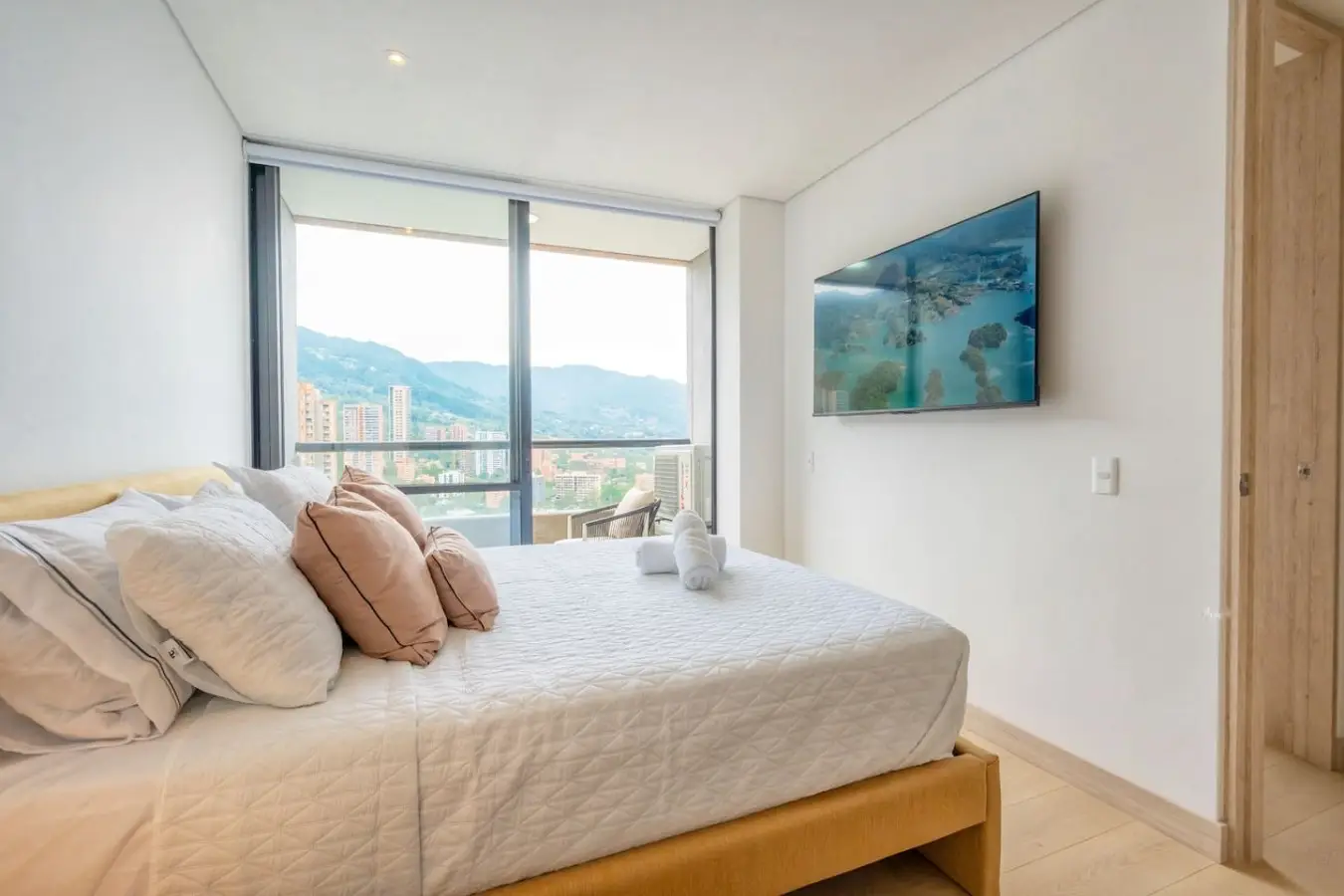 Premium Apartment | El Poblado | Skyline 27 - Image 16