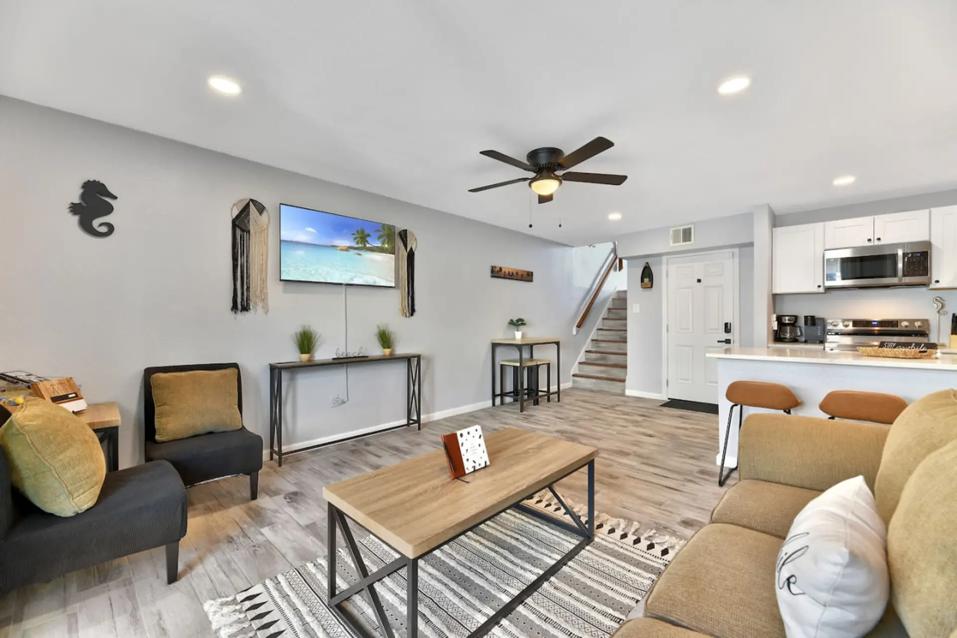 Relax and Stay Awhile | Ideal for families or business travelers