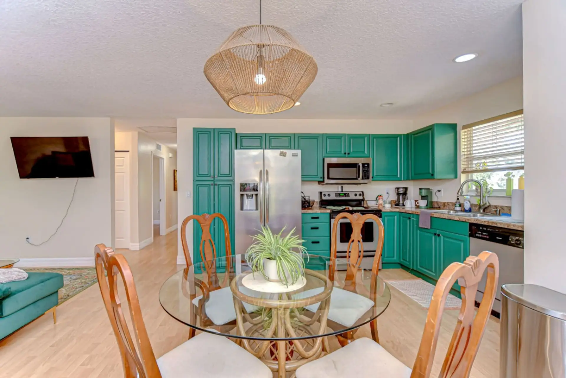 Dining for four in the kitchen area