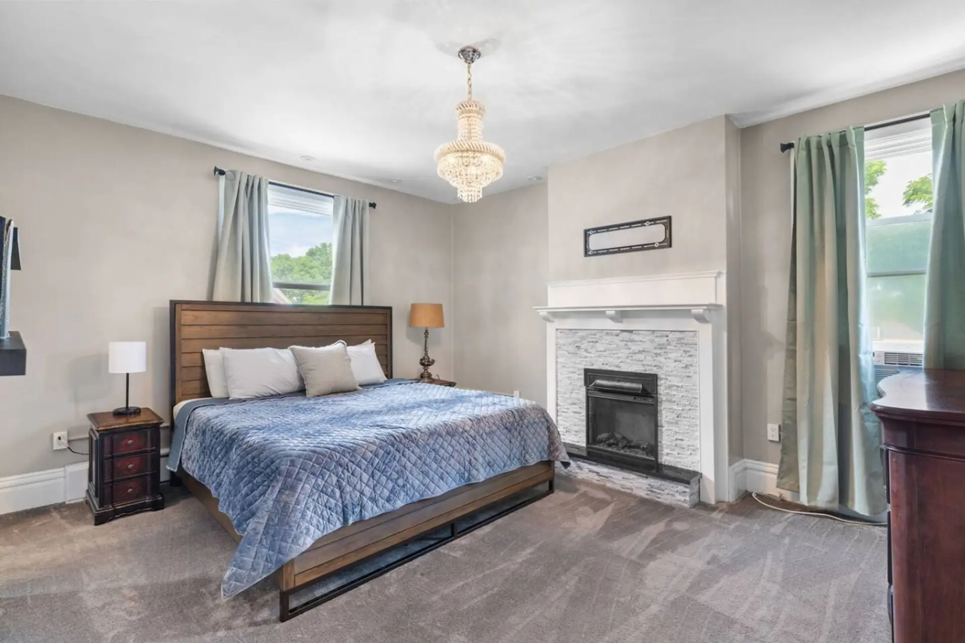 Spacious bedroom