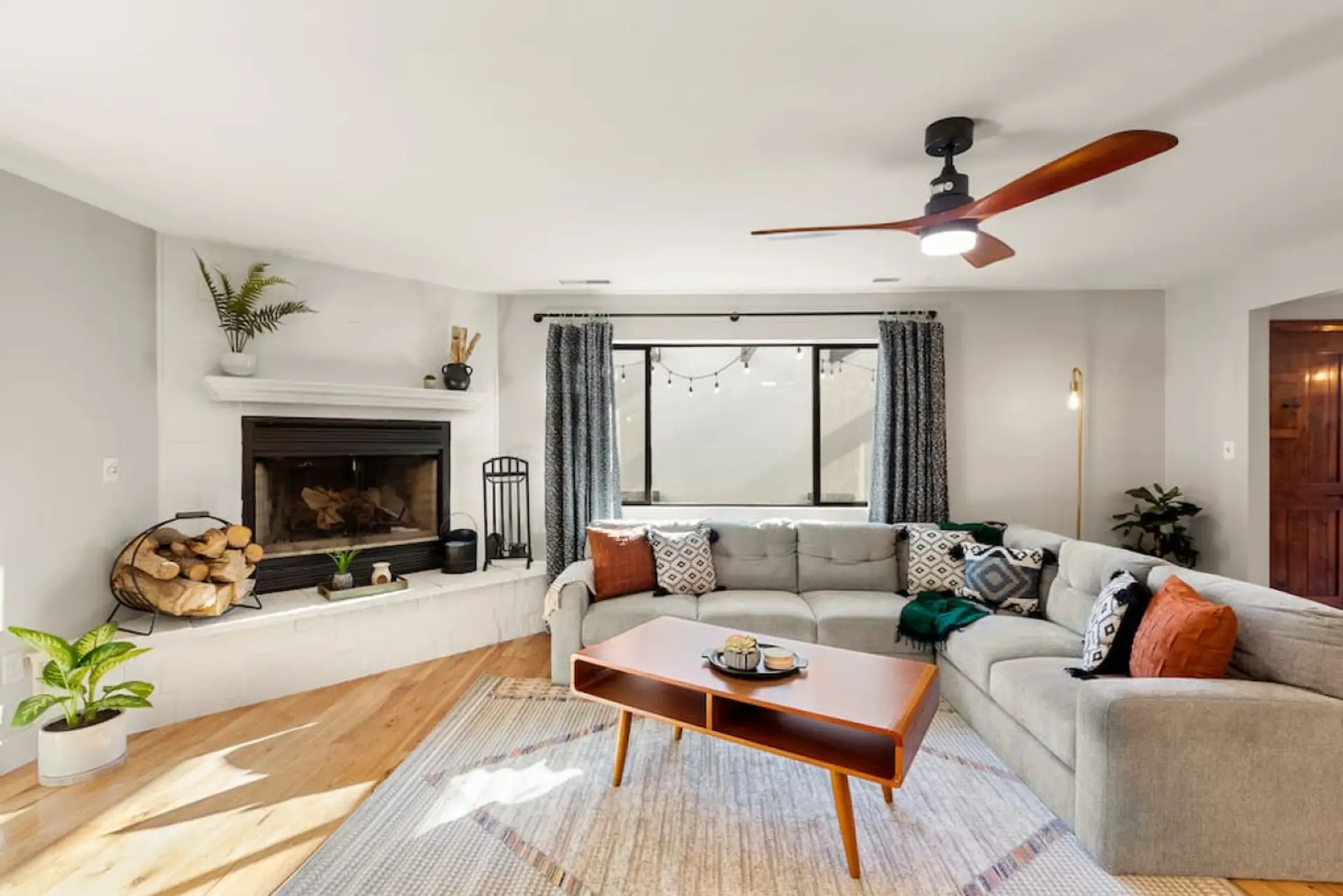 Living room with fireplace