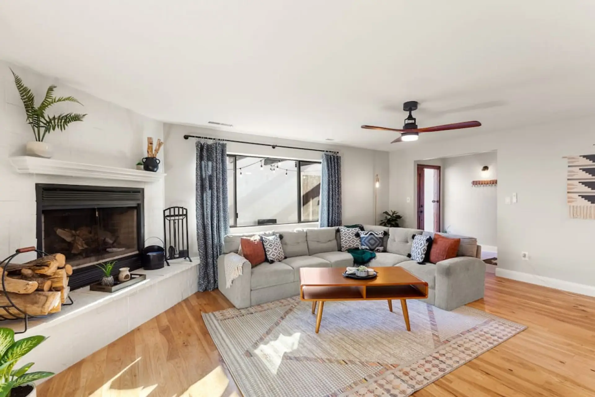 Living room with fireplace