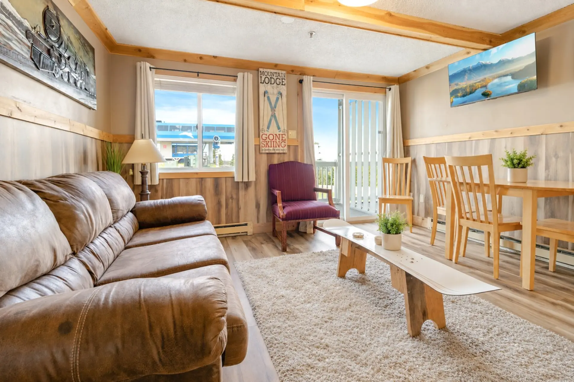 Mountain Lodge 132 is your snowshoe home away from home!