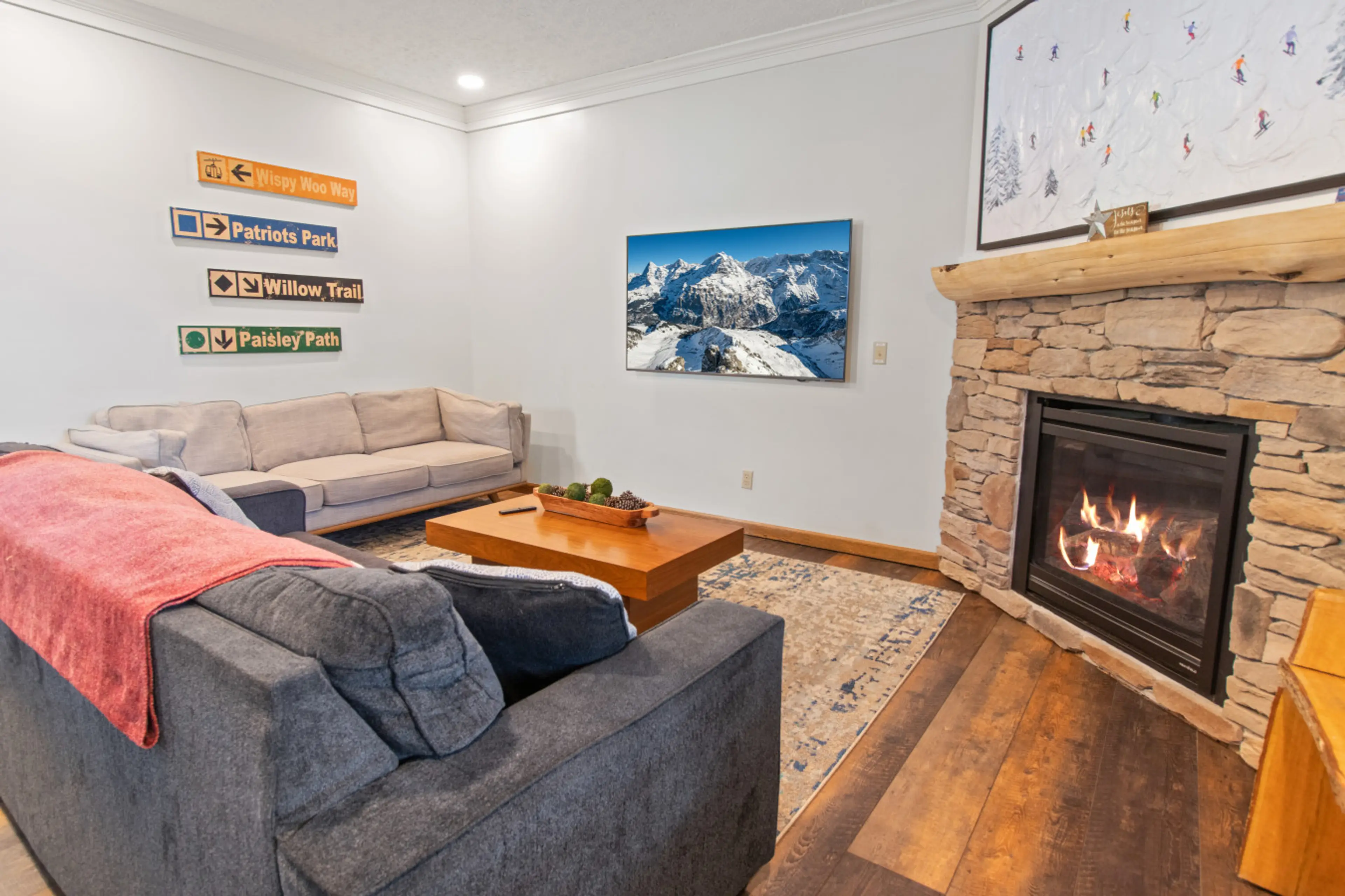 Spacious living room with gas fireplace