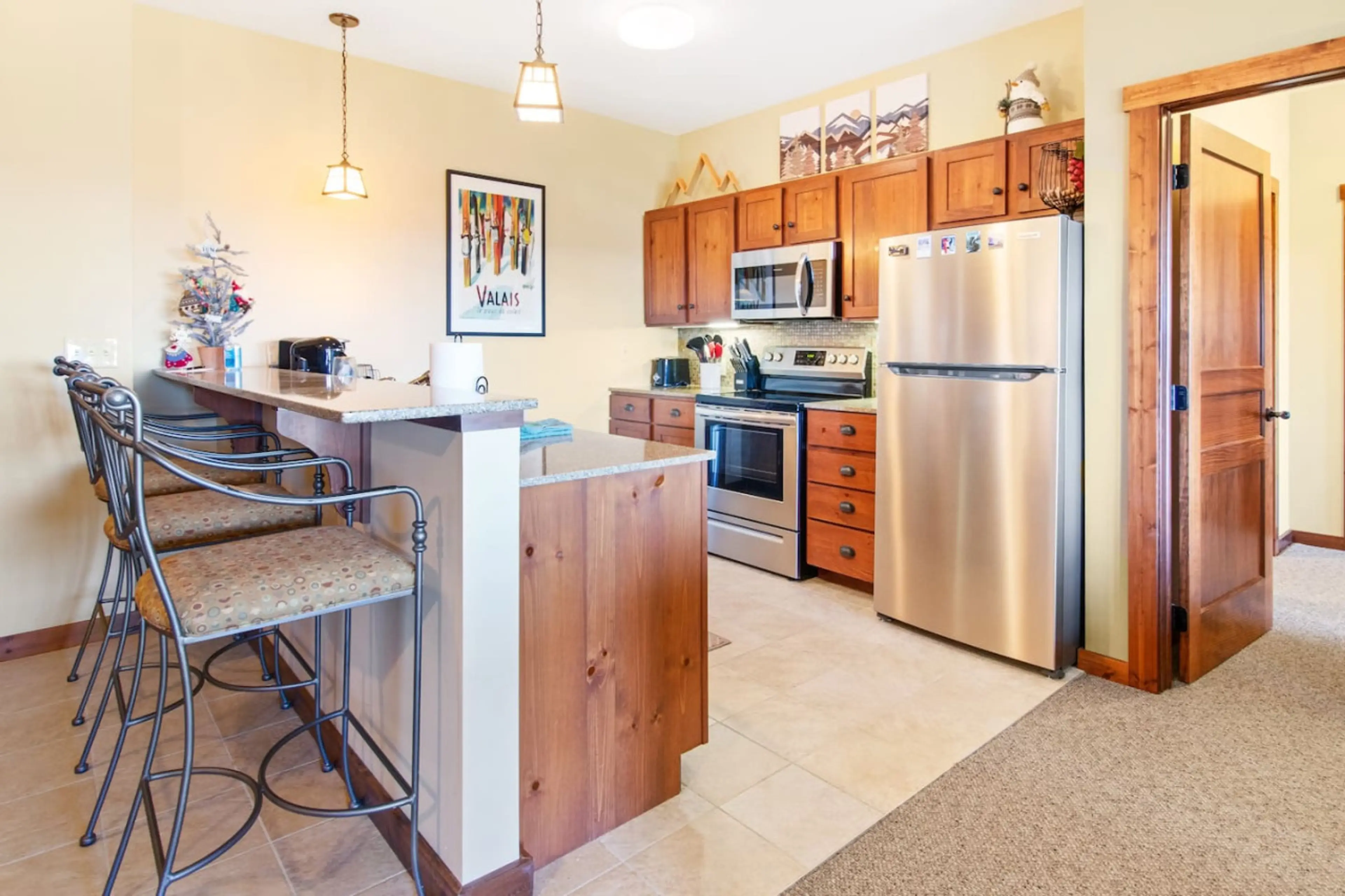 Fully-Equipped kitchen with stainless steel appliances