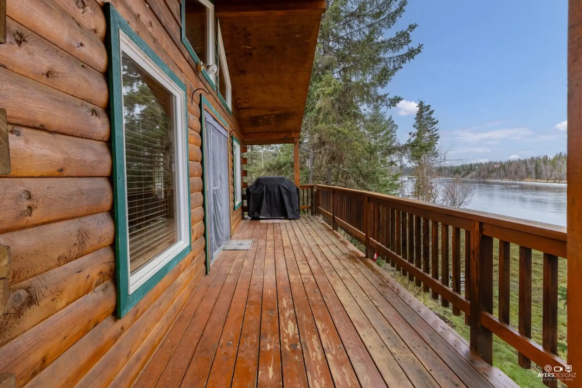 Relax in a cozy cabin surrounded by the beauty of the Kenai River.