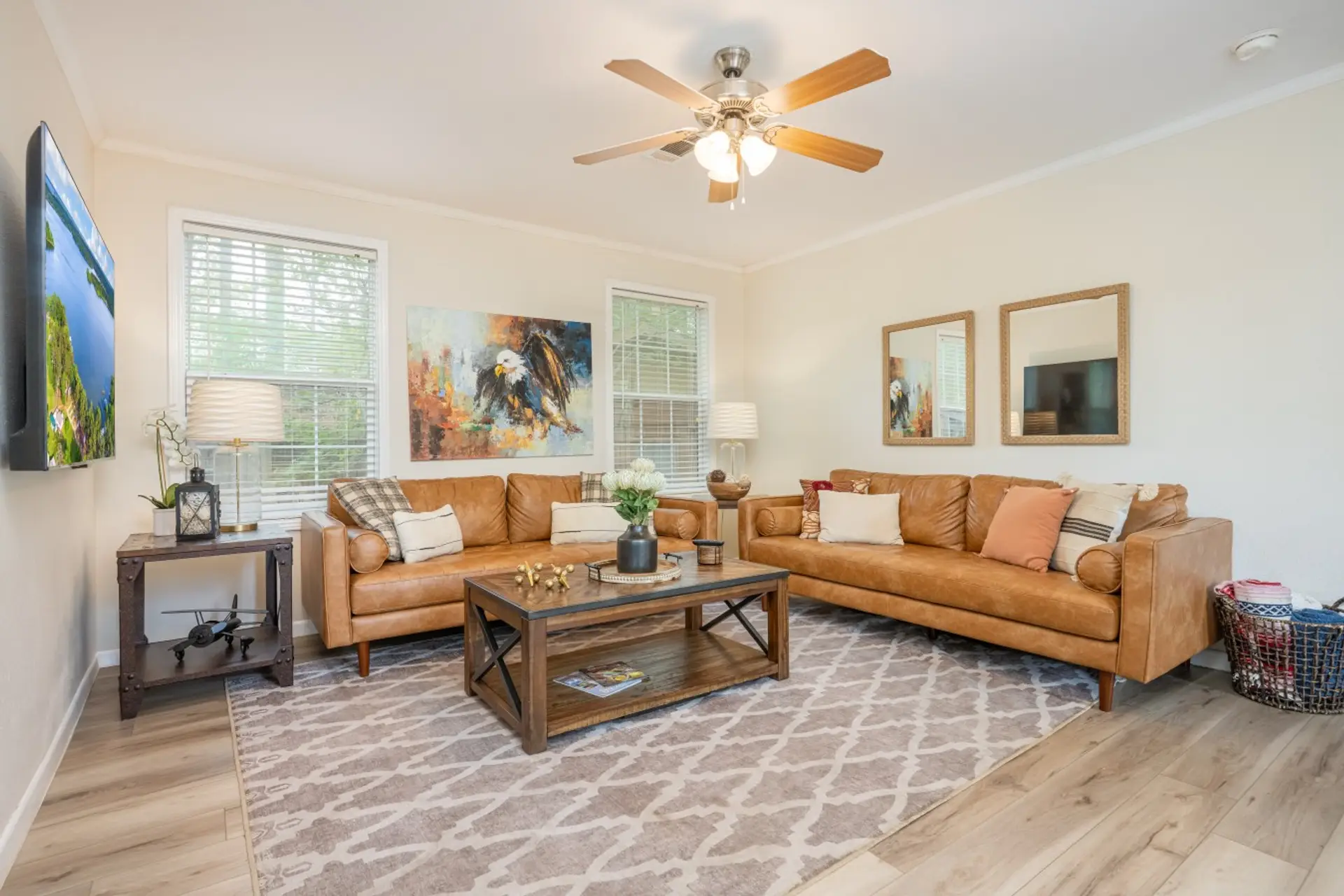 Family room with 4K 65 ROKU streaming TV (2)