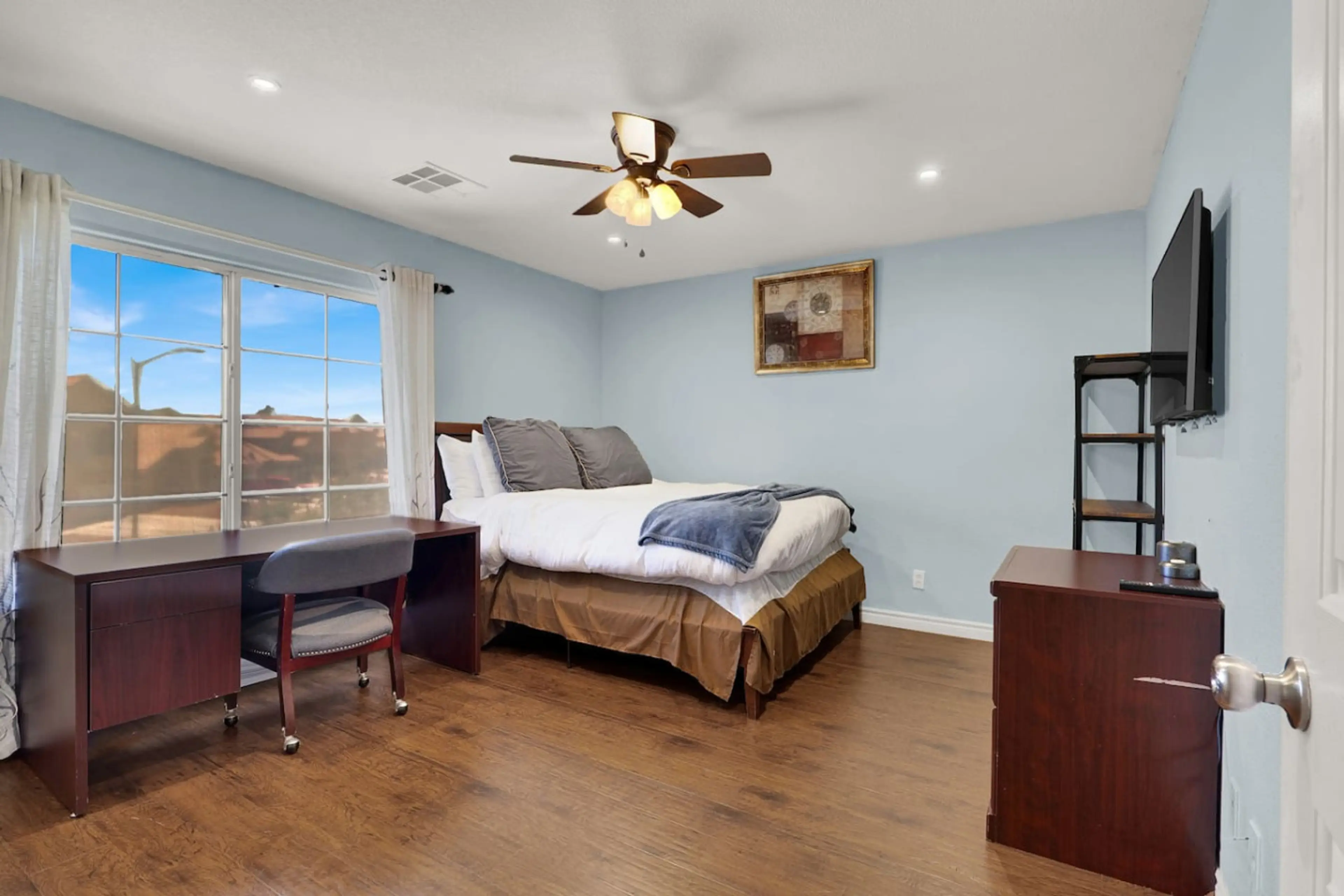 All bedrooms feature hotel-quality sheets, duvets, and TVs for ultimate comfort.