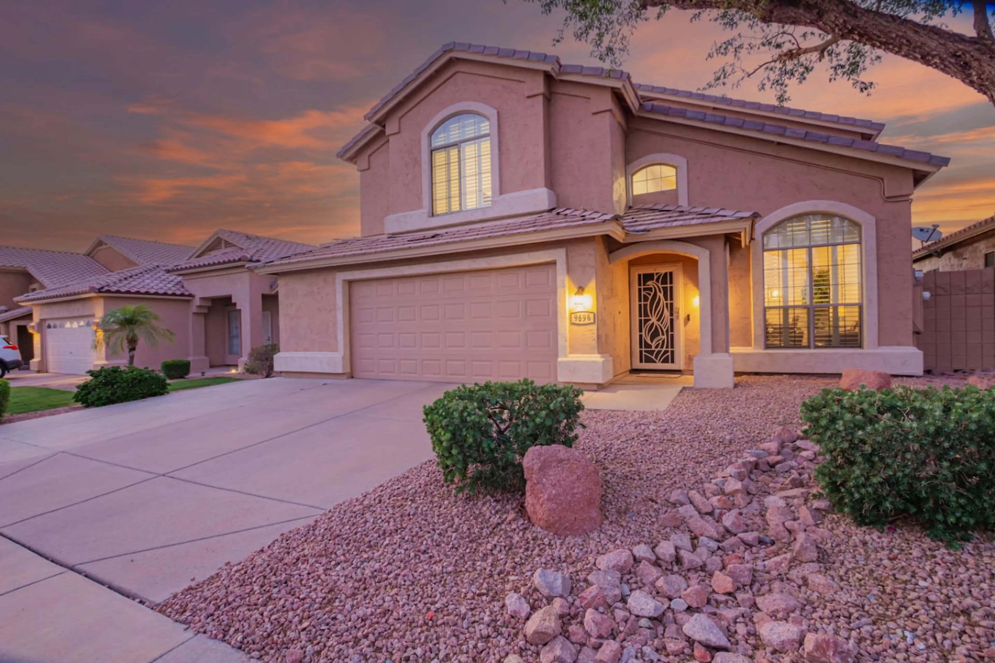Beautiful front yard adding curb appeal