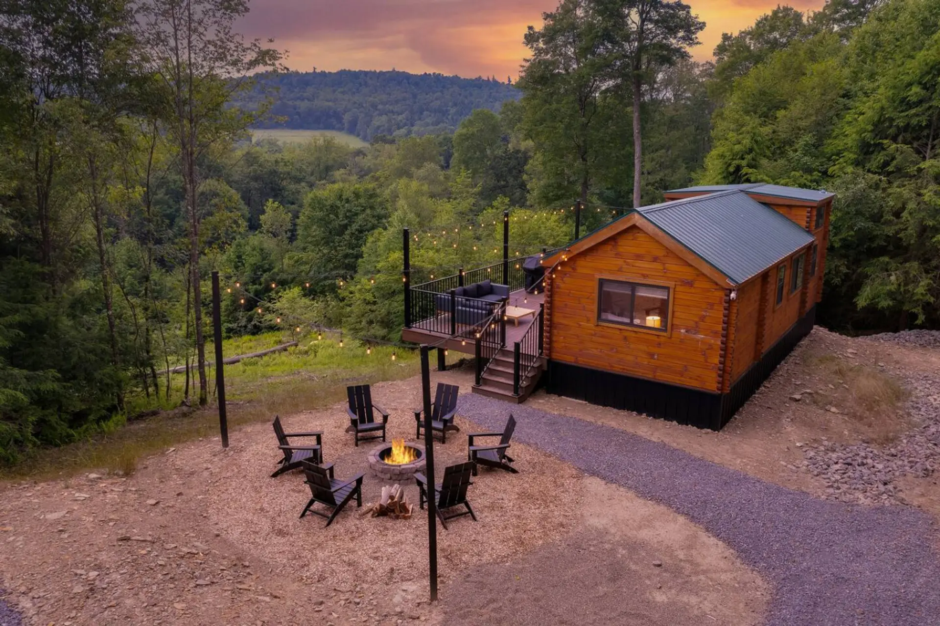 Welcome to Evergreen Escape!